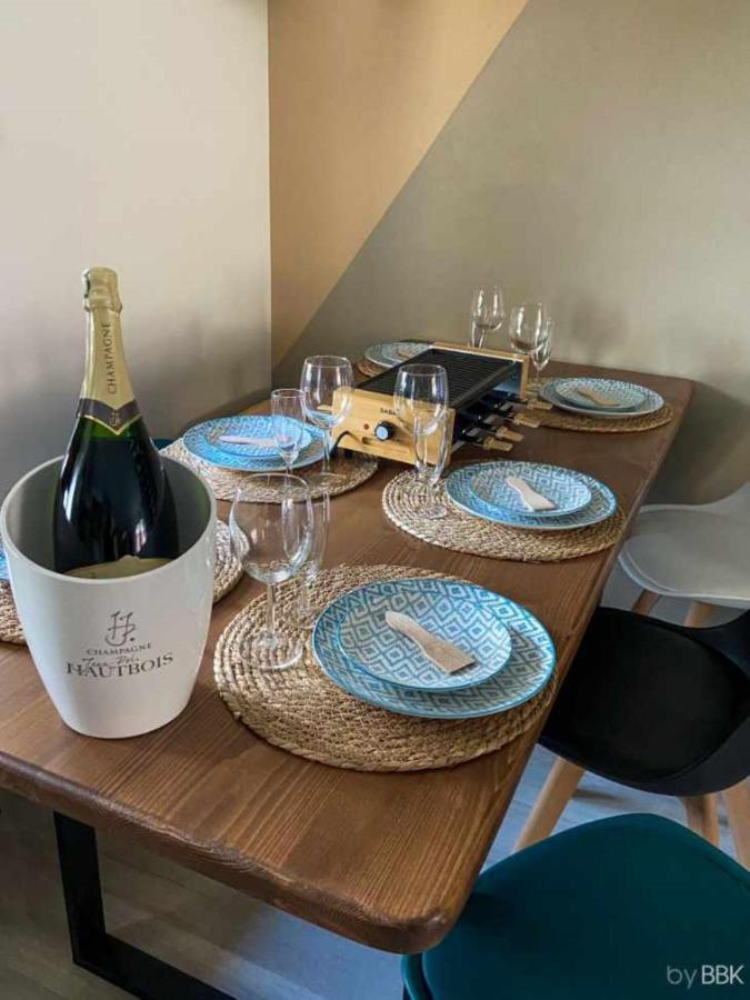 La Boheme Villa Paissy Eksteriør billede